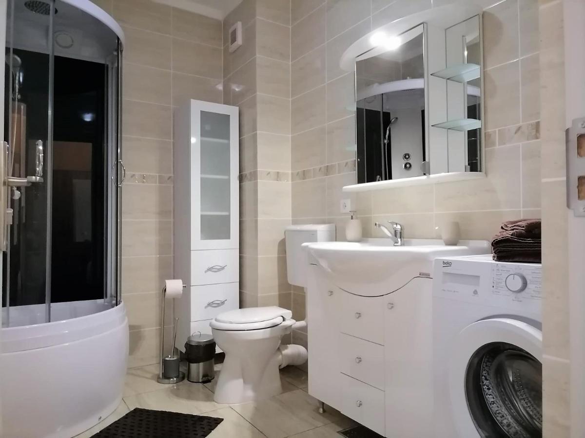 Apartament Nyx Флорешты Экстерьер фото